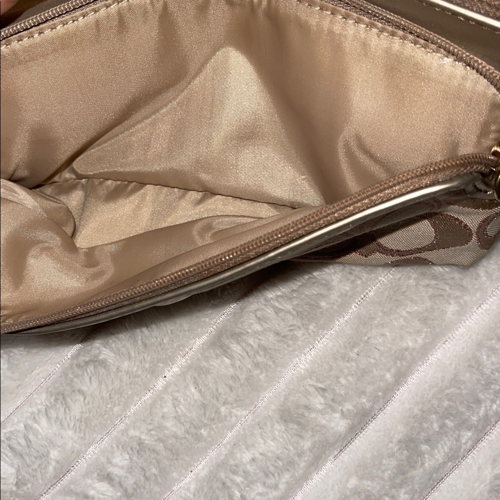 Coach Wristlet - Picture 7 of 10